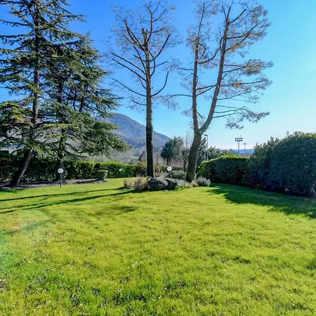 Hébergement de vacances Gardagate - Rustico Liano