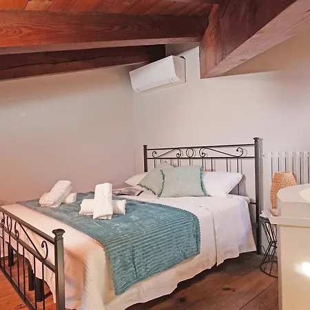 Gardagate - Rustico Liano Hébergement de vacances Roe